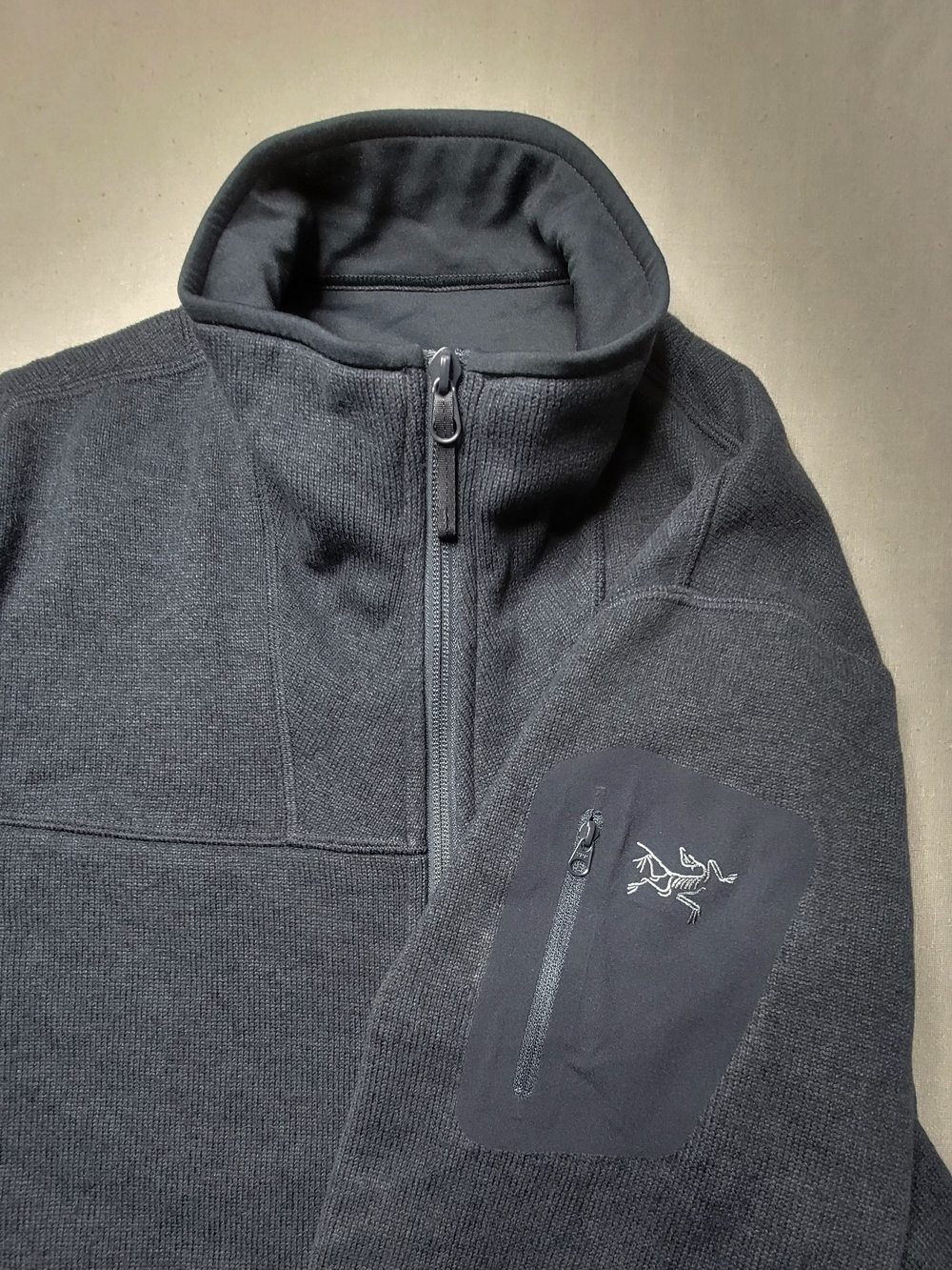 Arc'teryx Men's Covert Cardigan Outdoor Fleece Jacket Color Blue Size L
